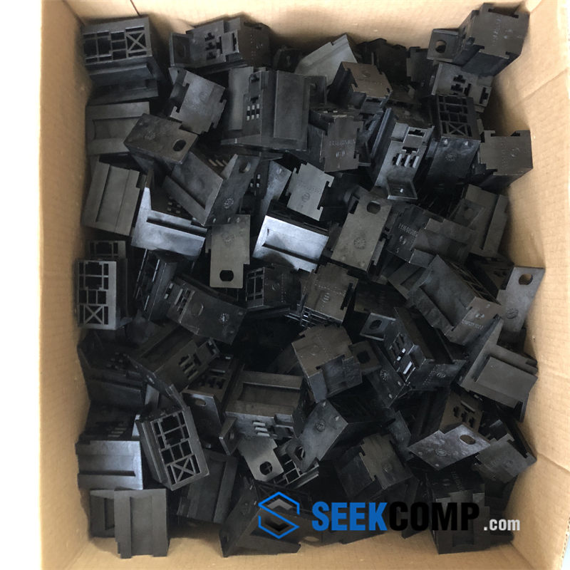 1-1904045-5 - Image 5