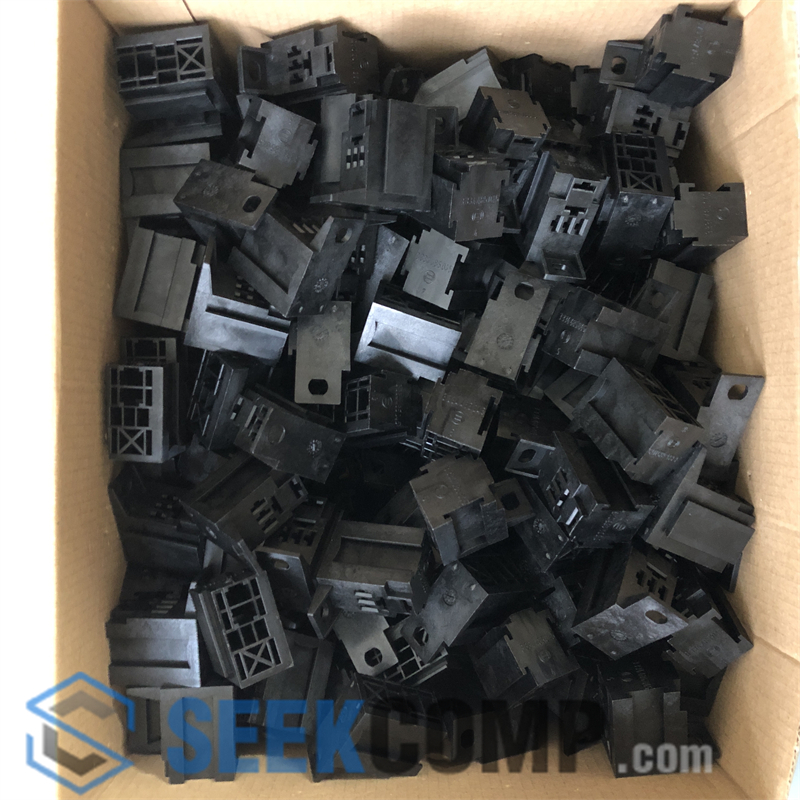 1-1904045-5 - Image 2